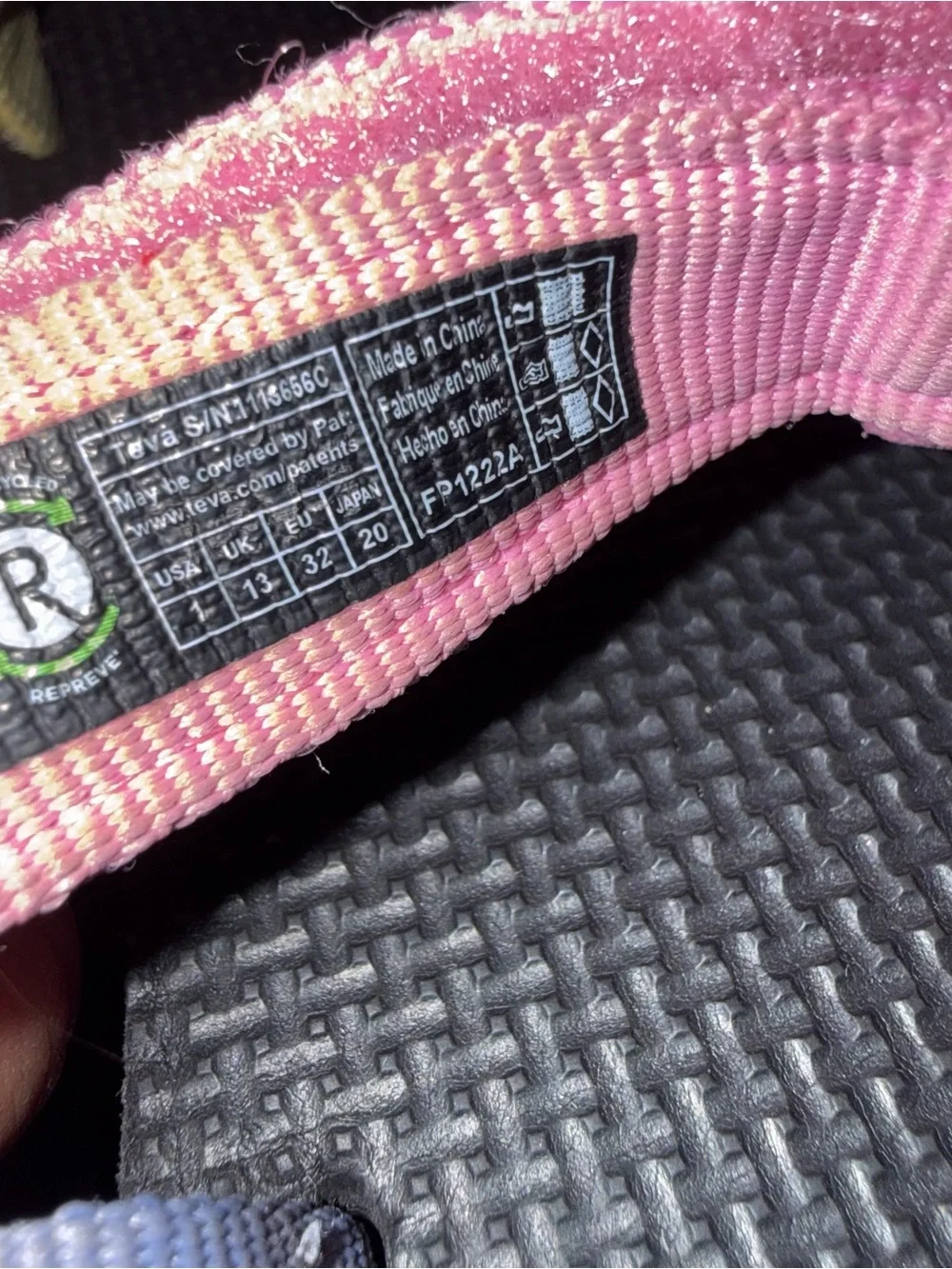 Teva Kids Sz 1 Sandals Original Universal Multicolor Vibrant Colorful Colorblock
